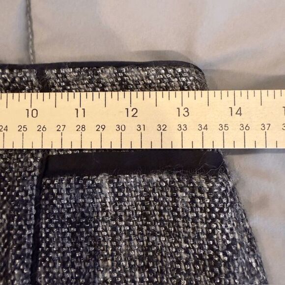 White House Black Market Wool Blend Tweed Pencil Skirt Black White Size 00 - Picture 9 of 11